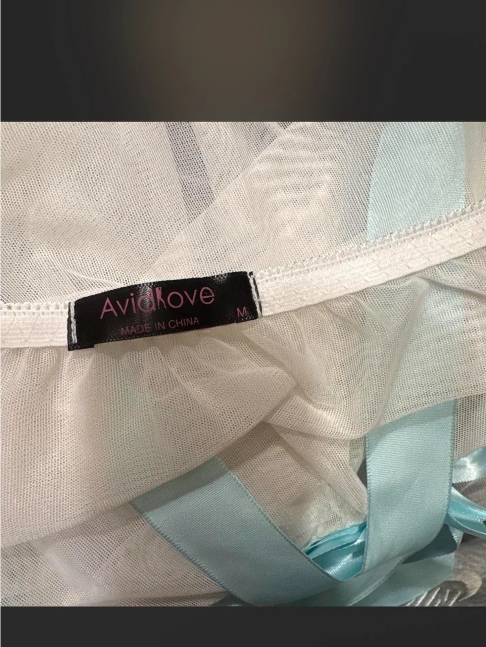 Avidlove delicate ivory
